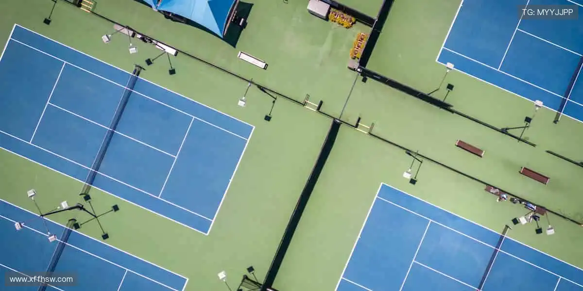 「球星同款、限量周边，做朋友圈最靓的体育潮人！👕点击抢购，手慢无！」